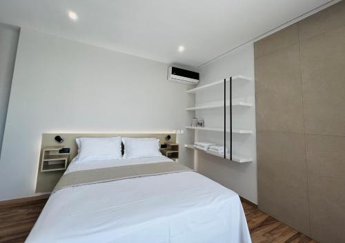 Penthouse & Apartments by the Sea near Airport