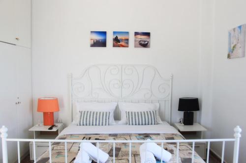 Penthouse & Apartments by the Sea near Airport