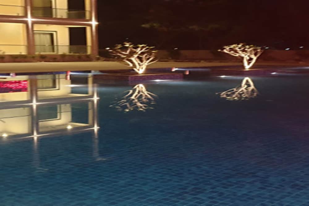 Villa Le Palms - A Luxury Resort In Udaipur