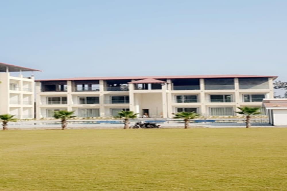 Villa Le Palms - A Luxury Resort In Udaipur
