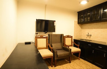 The Renaissance Hotel