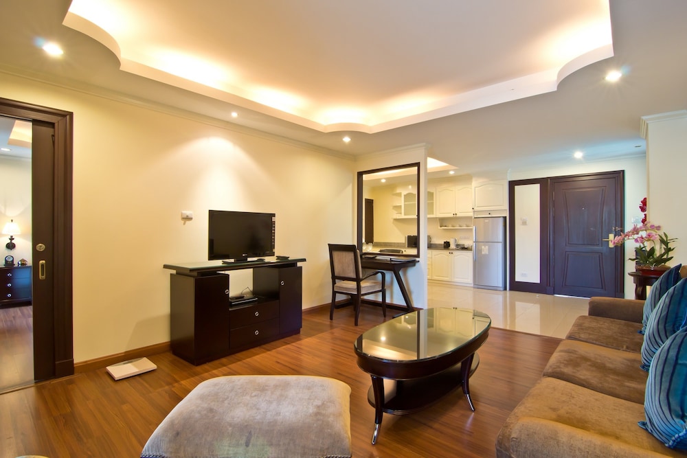 LK Royal Suite Pattaya