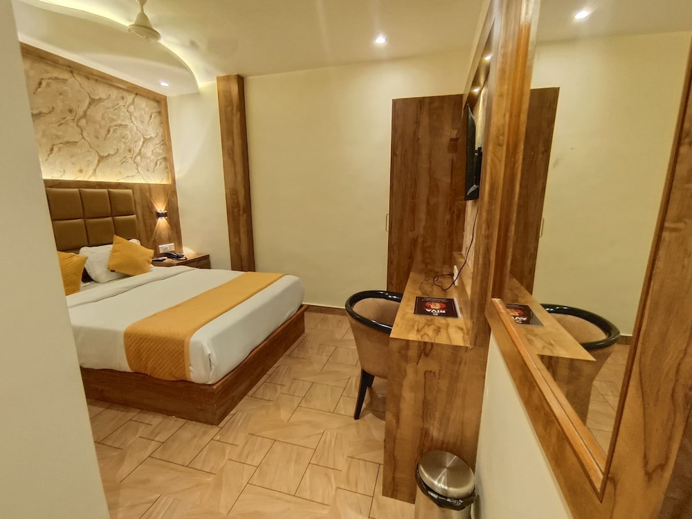Hotel Riva International