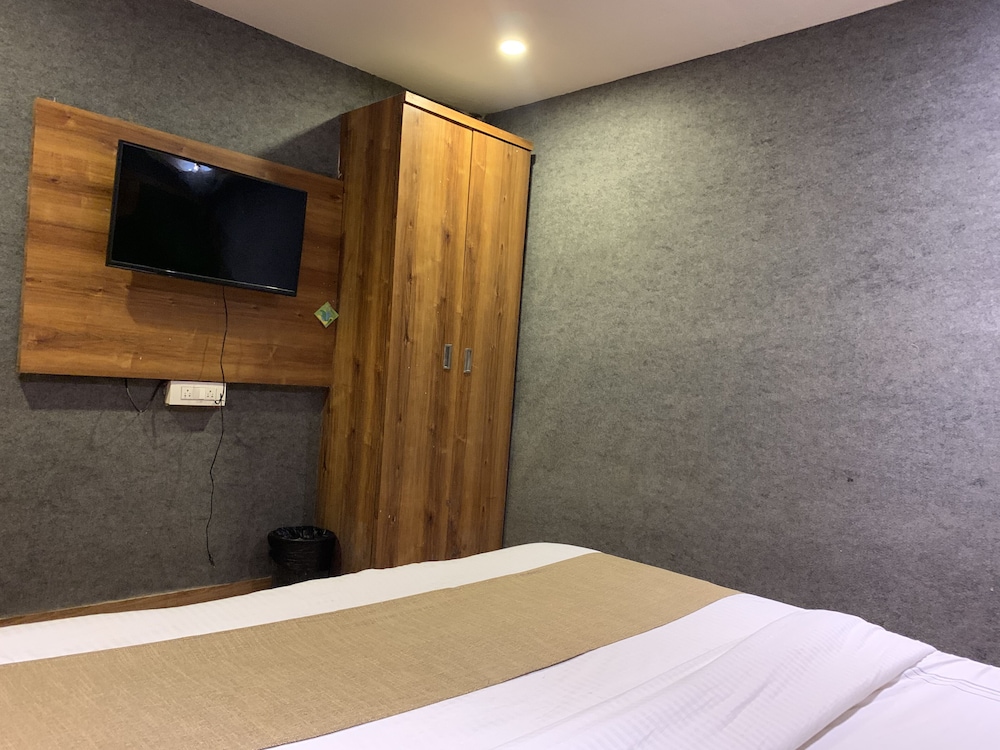 Hotel Riva International