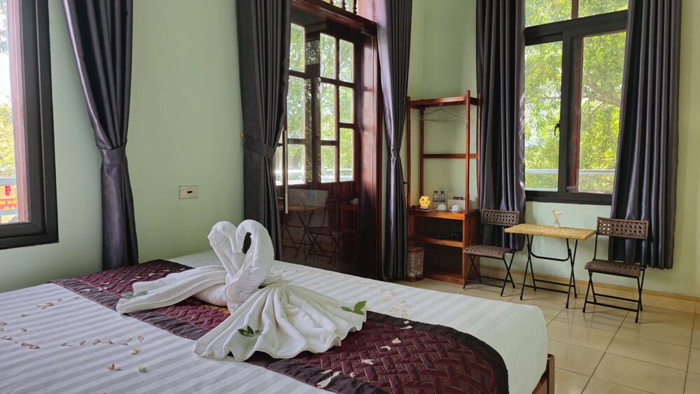 Vi TamCoc Hotel