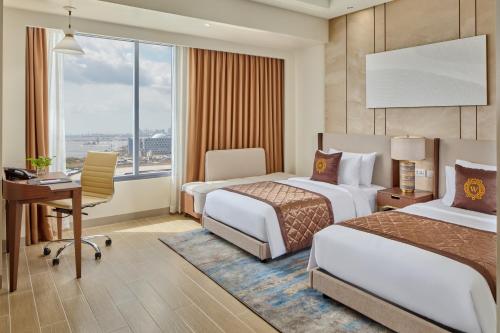 Grand Westside Manila Bay
