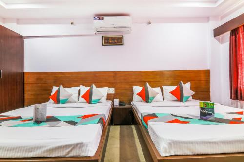 Yashaswi Comforts by YuvrajGroupofHotels