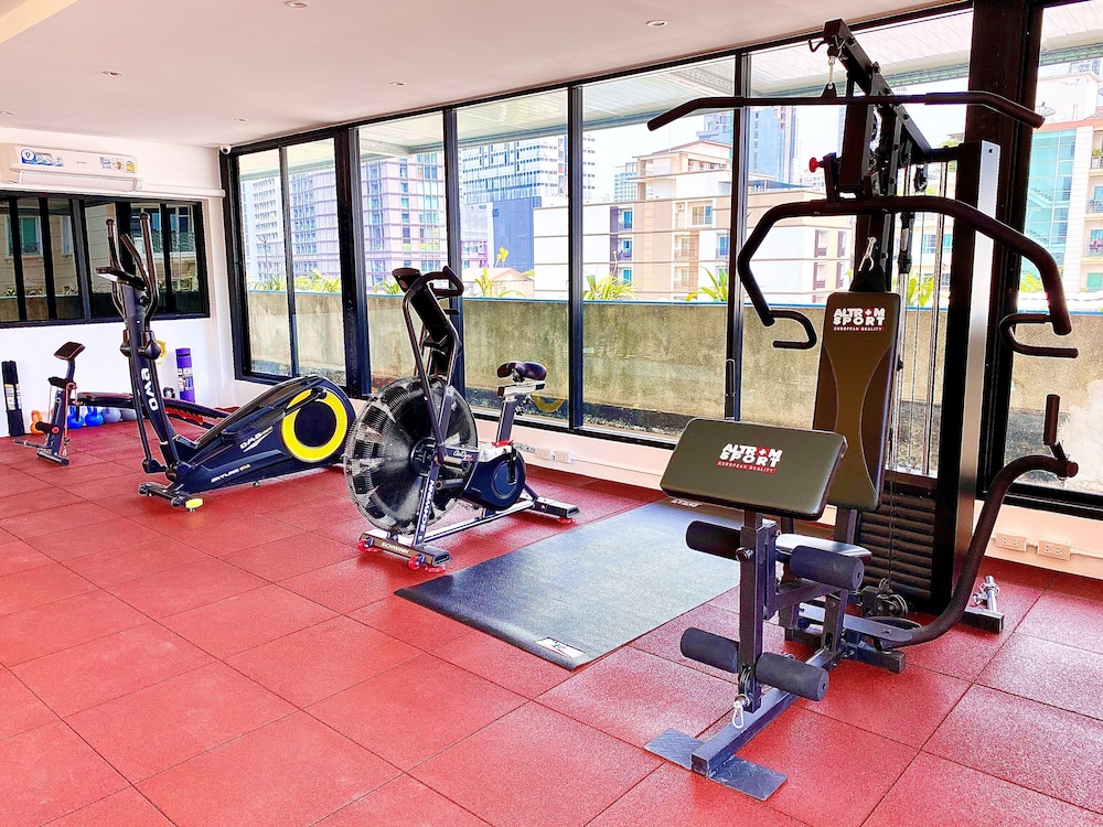 NT Place Sukhumvit Suites