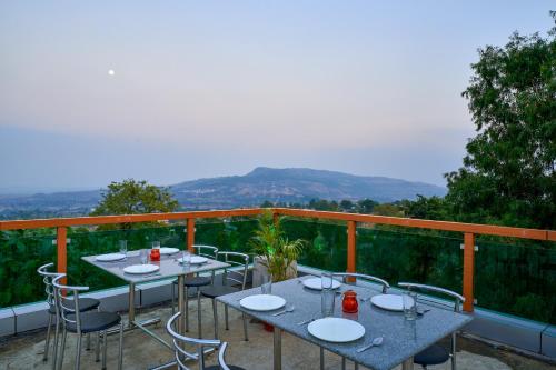 hotel saptarang residency