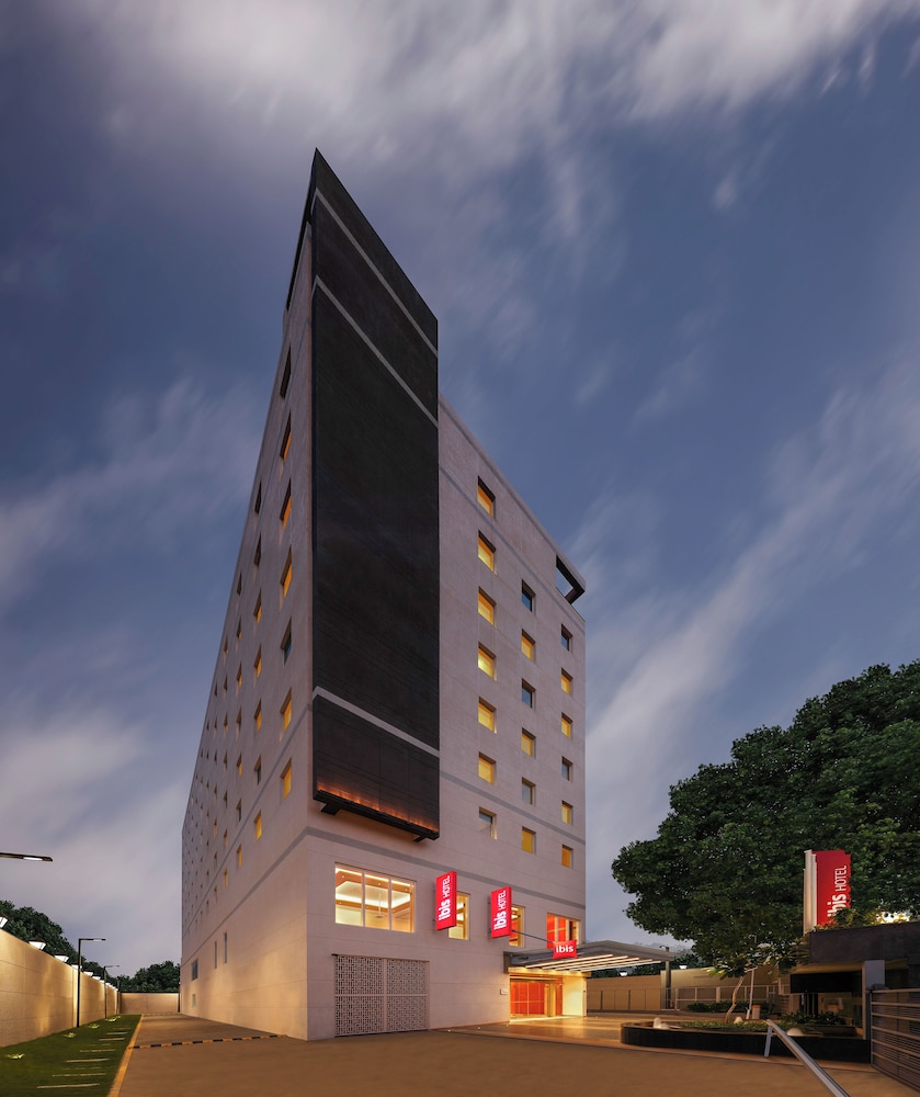 ibis Coimbatore City Centre Hotel