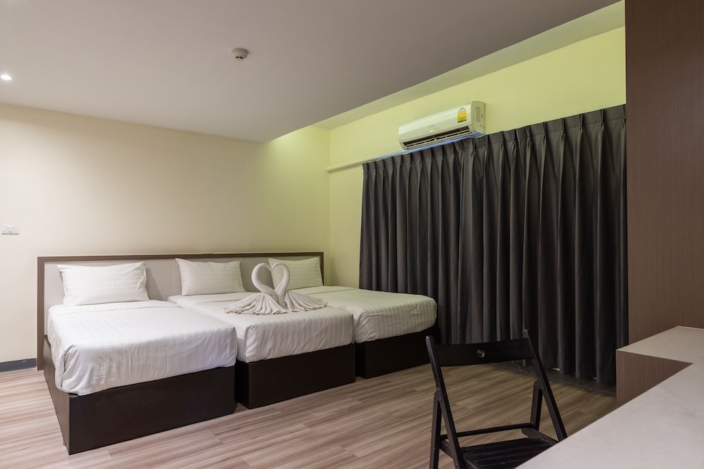 Siam Star Hotel
