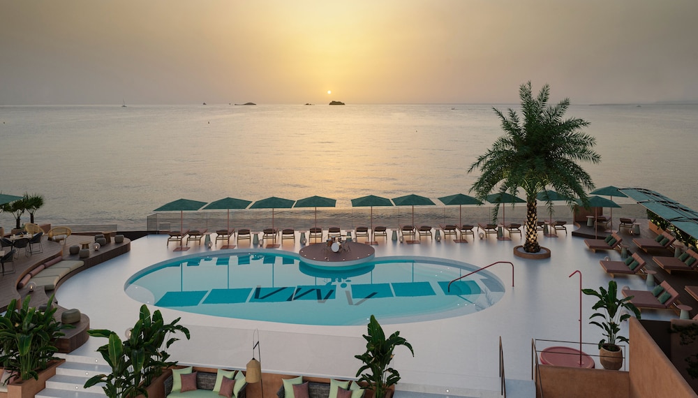 AMA Ibiza Suites - Adults Only