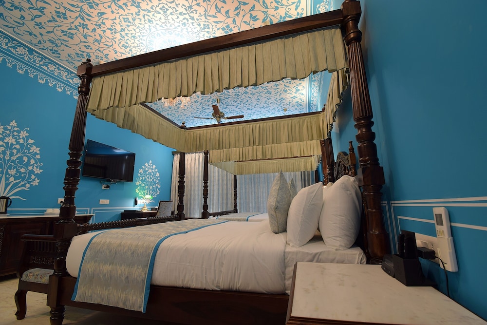 Umaid Farm Resort-A Legacy Vintage Stay in Jaipur