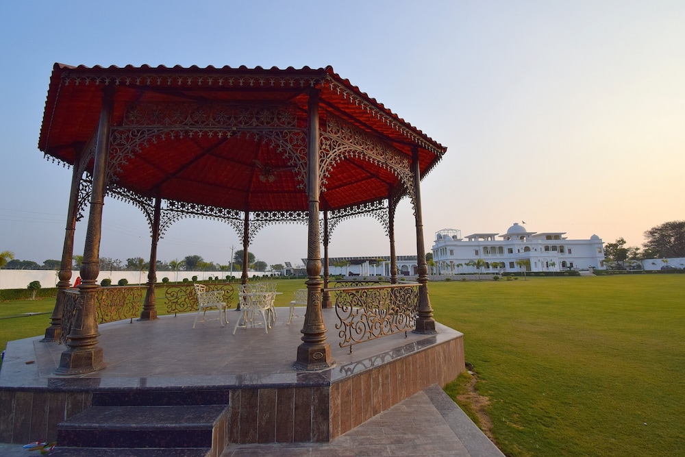 Umaid Farm Resort-A Legacy Vintage Stay in Jaipur