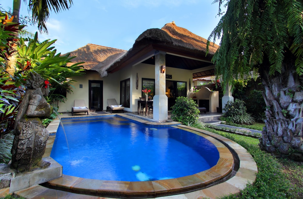 FuramaXclusive Resort & Villas