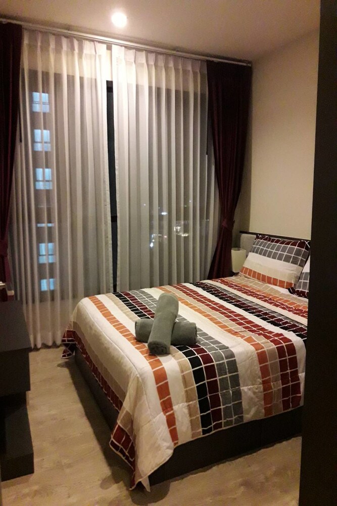 The Base Central Pattaya by Mickey