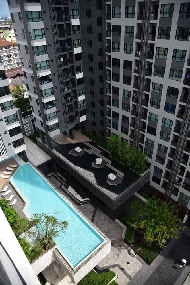 The Base Central Pattaya by Mickey