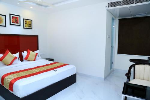 Super Townhouse Benz Circle MG Road