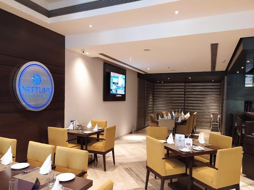 Fortune District Centre Ghaziabad- Member ITC Hotel Group