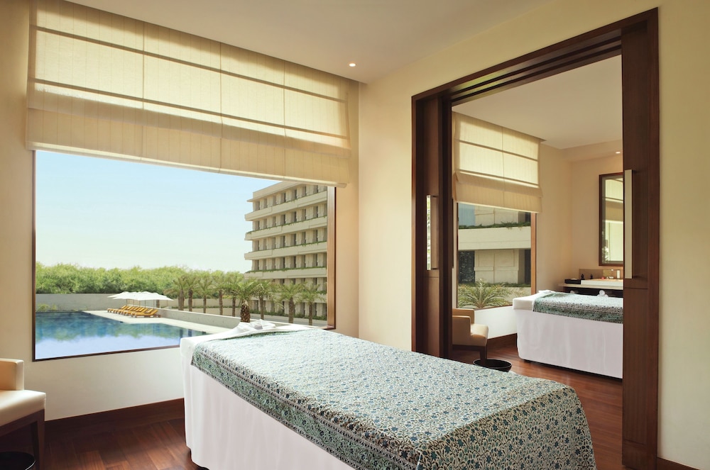 The Oberoi Gurgaon Udyog Vihar