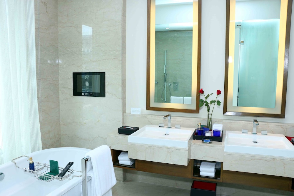 The Oberoi Gurgaon Udyog Vihar