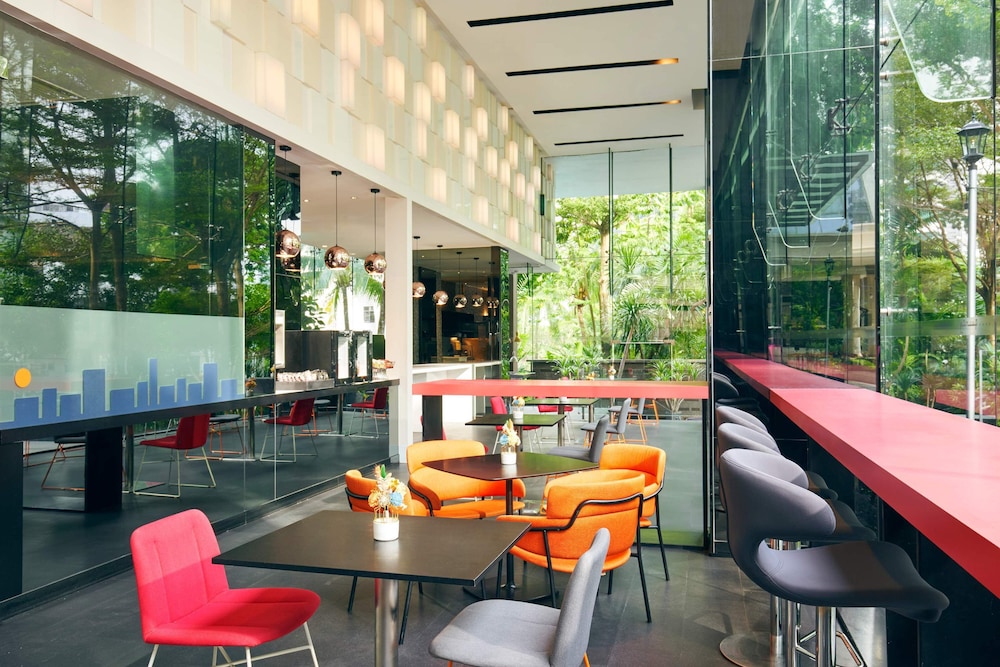 Quincy Hotel Singapore by Far East Hospitality 