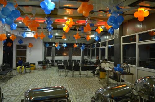 Hotel RB Palace-500 Meter From Bus Stand