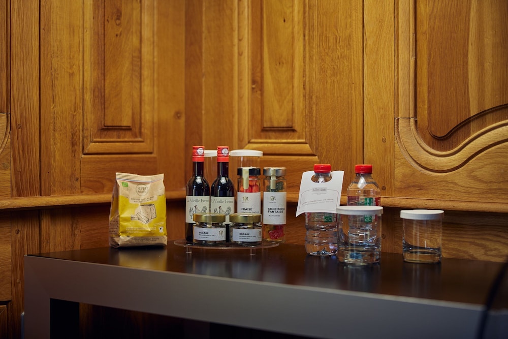 L'Hermitage Gantois, Autograph Collection