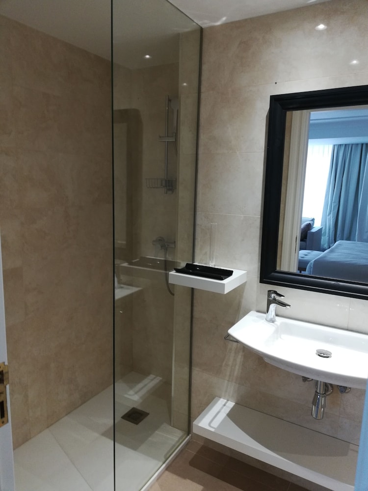 Hotel Avenue Louise Brussels - Trademark Collection by Wyndham