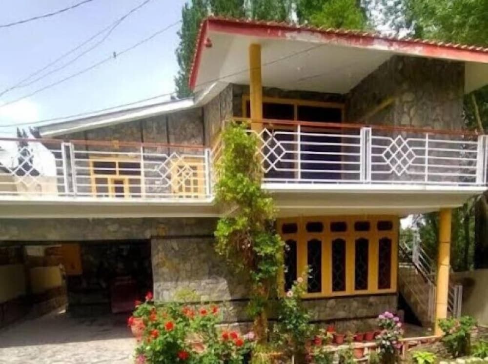 Mountain View Guest House Skardu