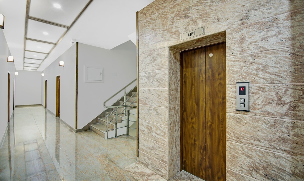 Treebo Royal Salute, Zirakpur