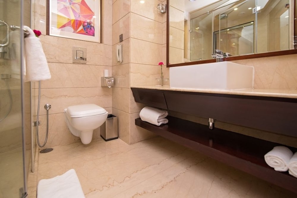 Shakun Hotels And Resorts