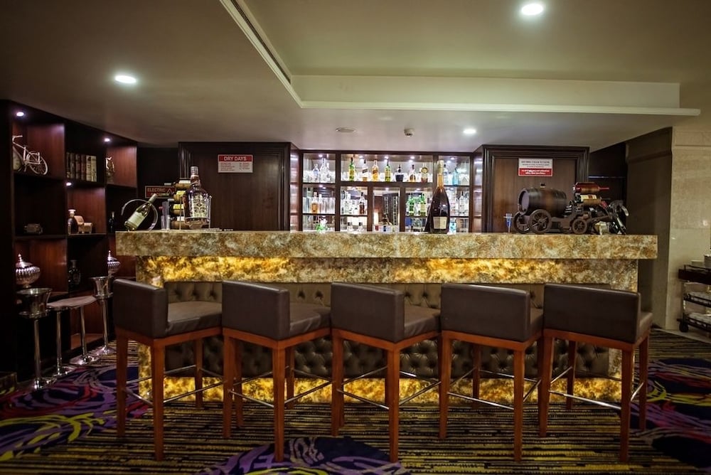 Shakun Hotels And Resorts