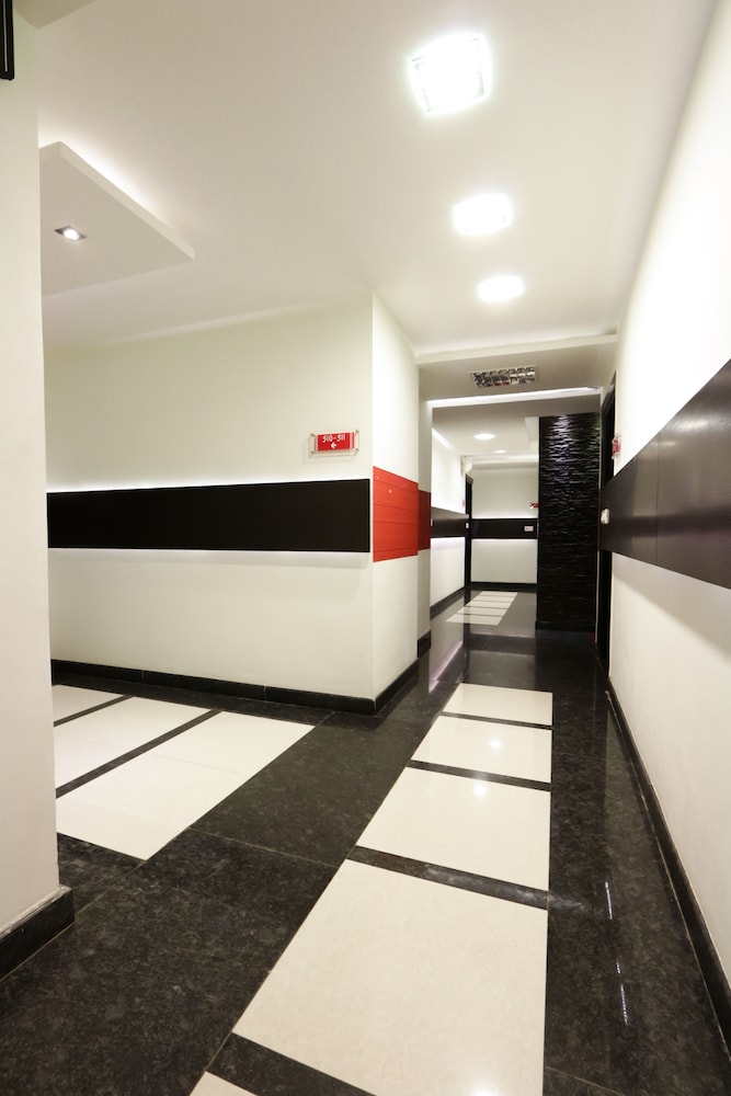 Istay Hotel Rajajinagar