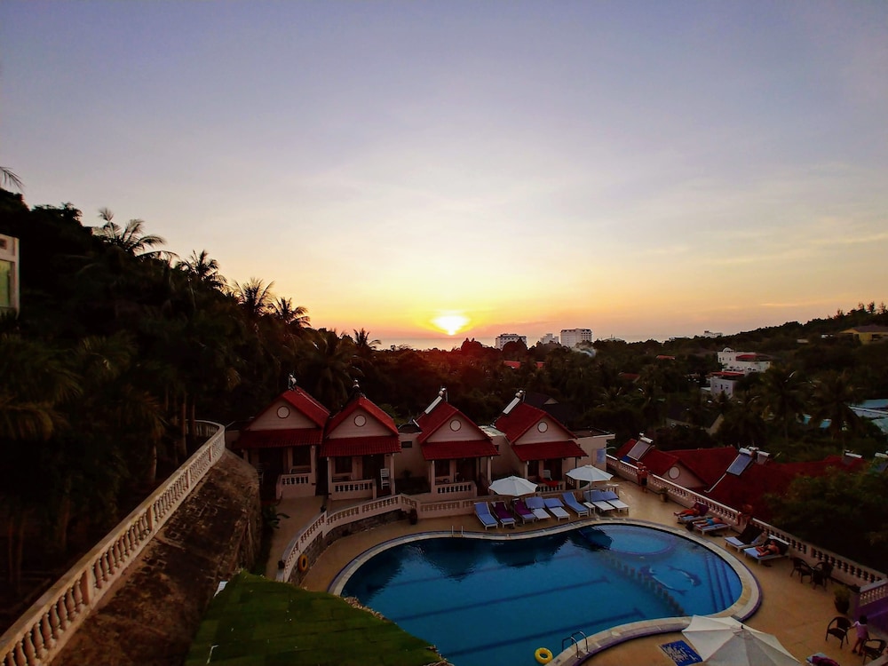 Hong Bin Bungalow