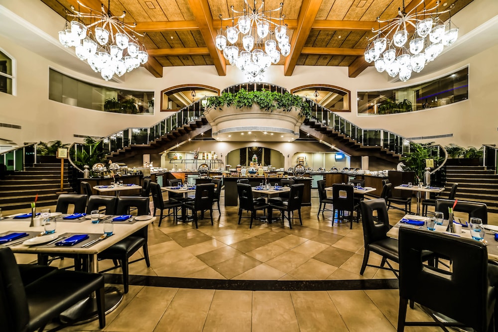 THE ZURI WHITE SANDS GOA RESORT & CASINO