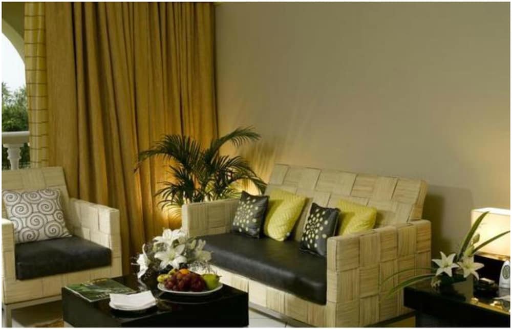 THE ZURI WHITE SANDS GOA RESORT & CASINO