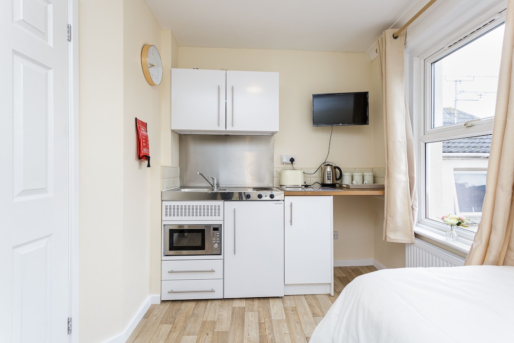Blackberry - Stylish Self-contained Flats in Soton City Centre