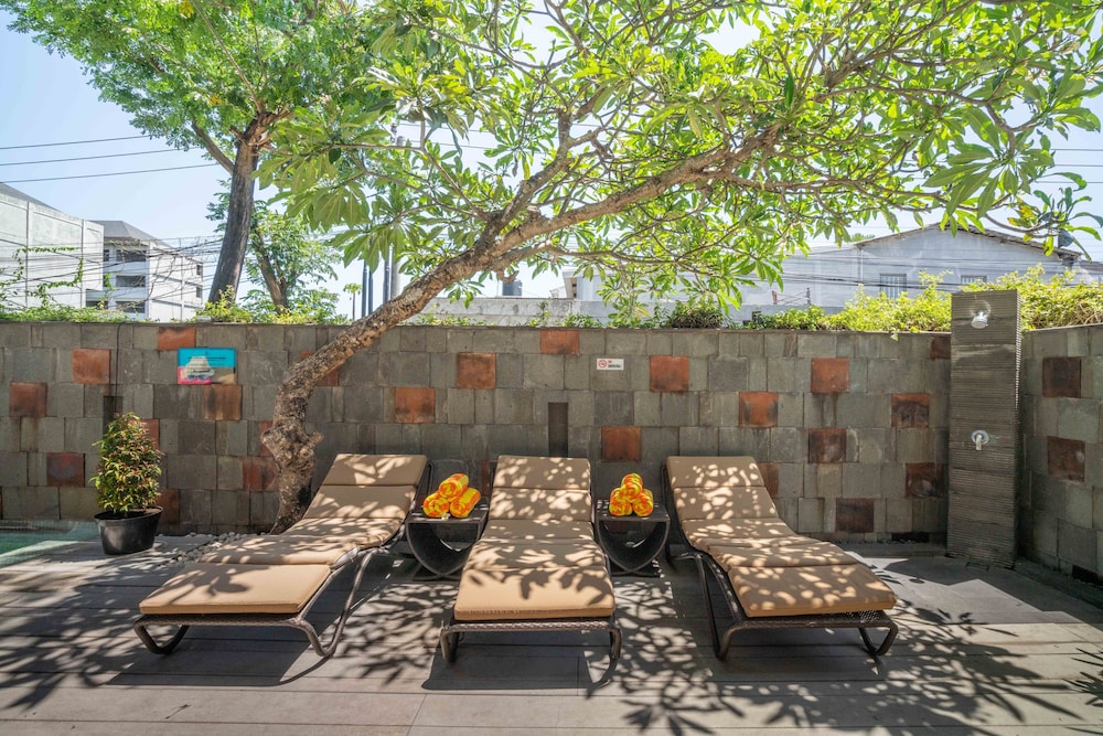 Grand Livio Kuta Hotel