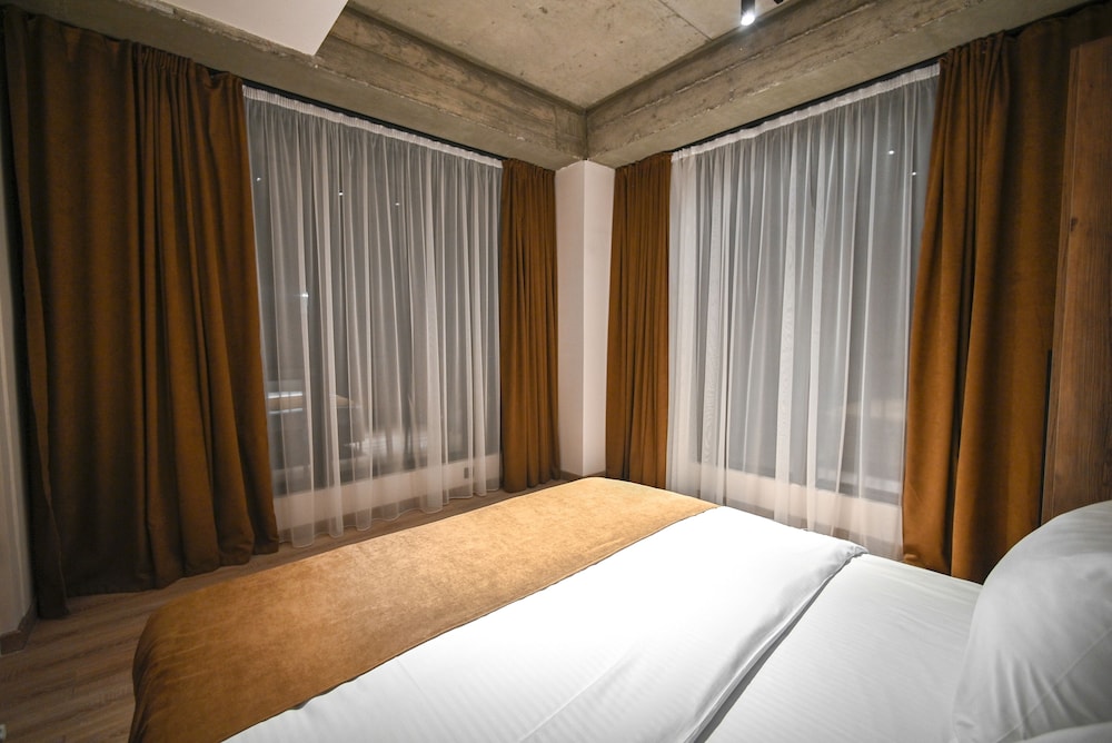Rooms Apart Hotel Yerevan