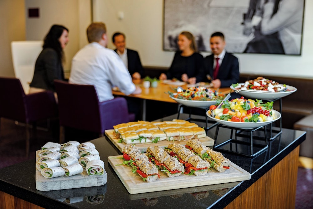 Crowne Plaza Amsterdam South by IHG