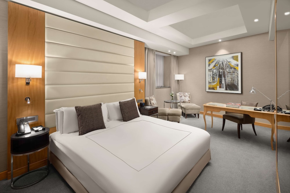Conrad London St. James