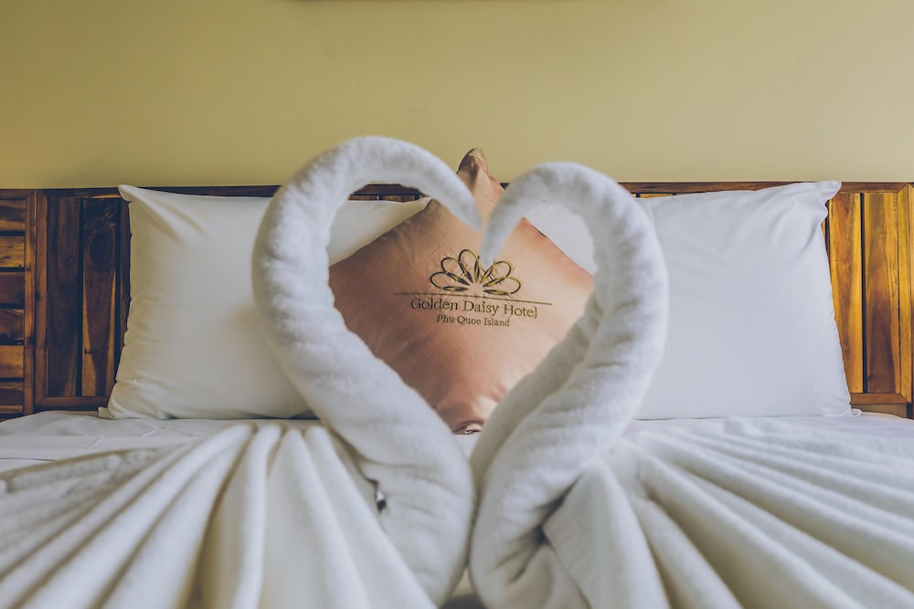 Golden Daisy Hotel