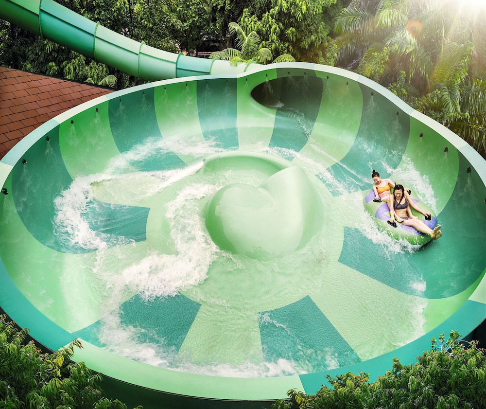 Resorts World Sentosa - Equarius Hotel