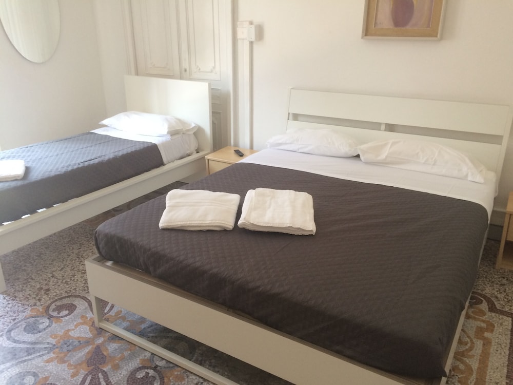 Guest House Roma