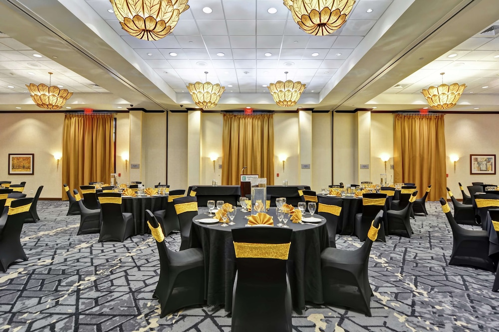 Embassy Suites by Hilton Savannah Airport