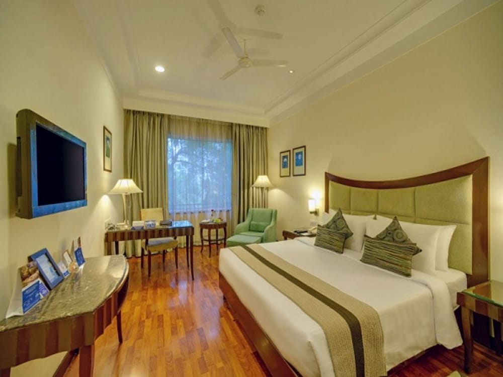 The Muse Sarovar Portico Nehru Place - A Sarovar Hotel