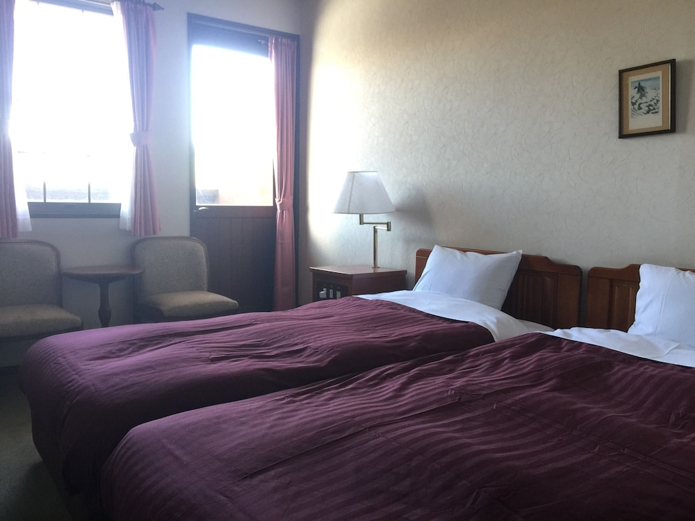Hotel Shirakabako Sakaeen
