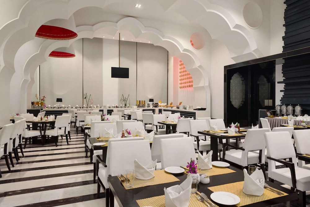 Saura Hotel, Agra  A Club Mahindra Associate