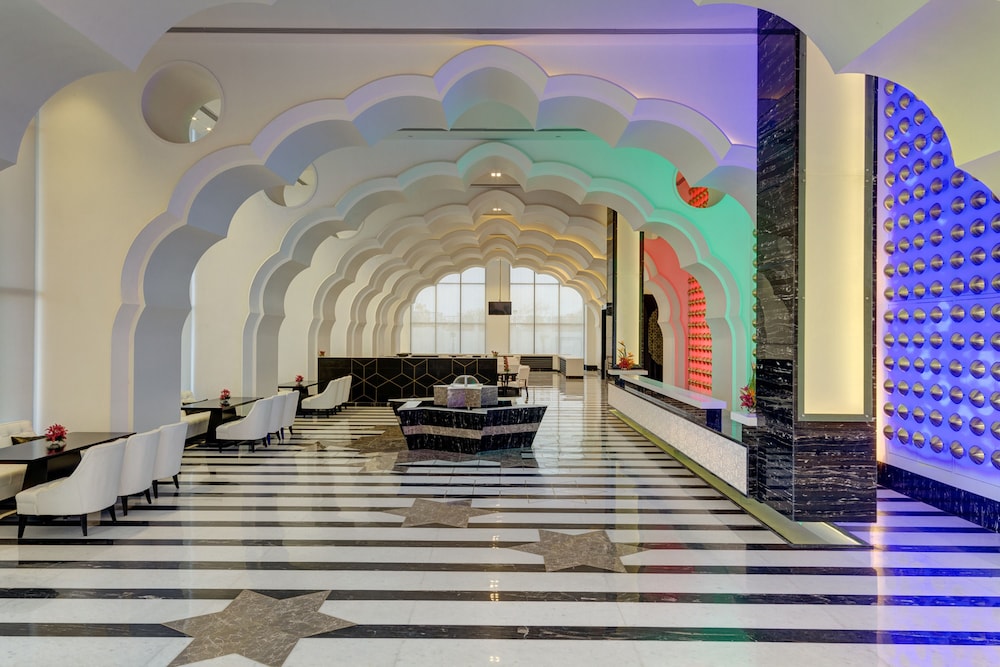 Saura Hotel, Agra  A Club Mahindra Associate